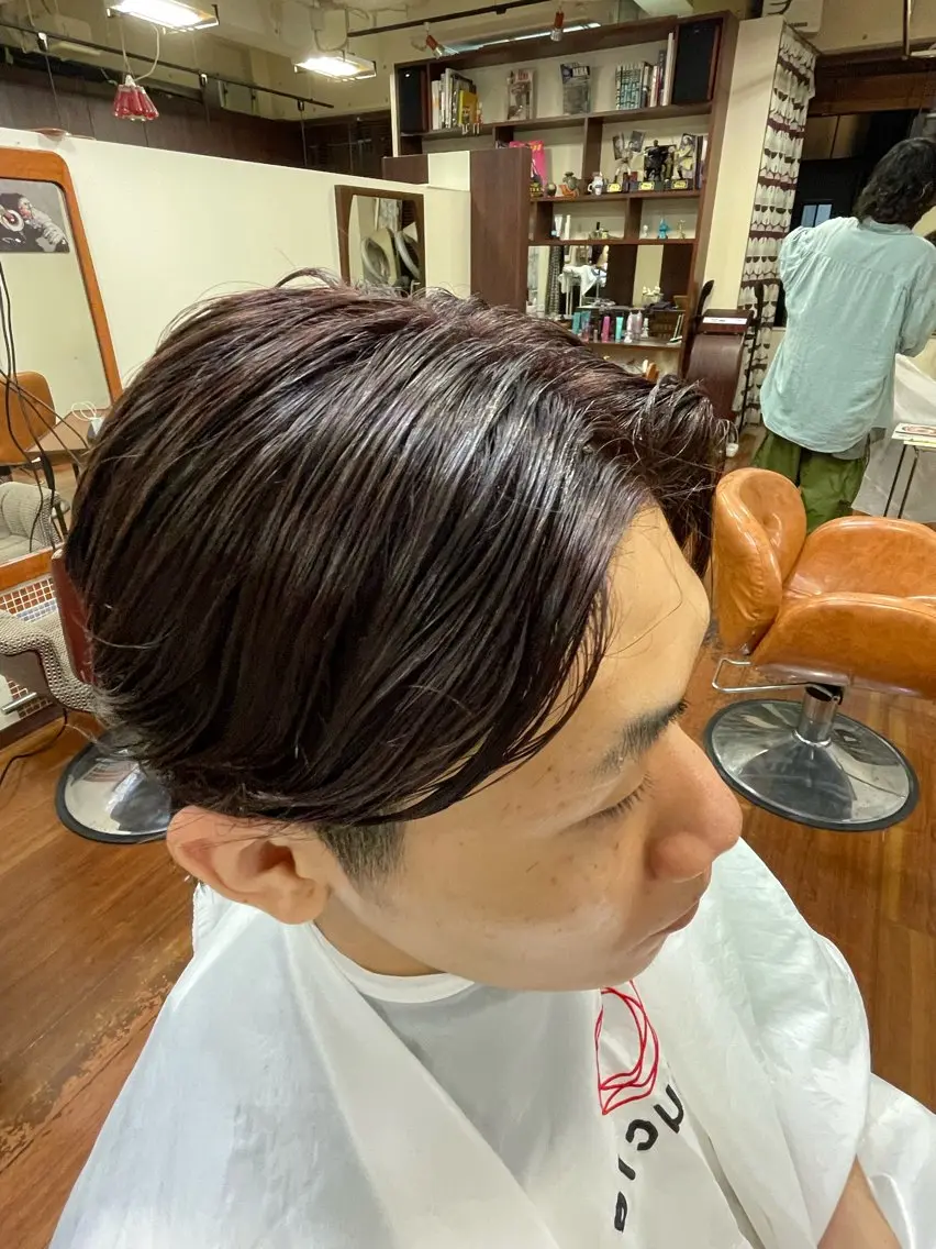 ショート カラー ブリーチ 浅岡 昭汰のヘアスタイル