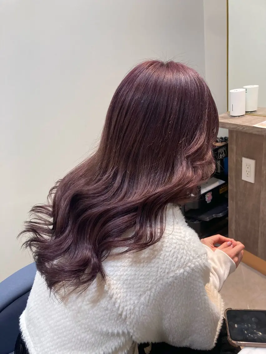 ロング カラー ブリーチ ピンクカラー ヘアカラー ピンクカラー🎀 米津 美佑のヘアスタイル