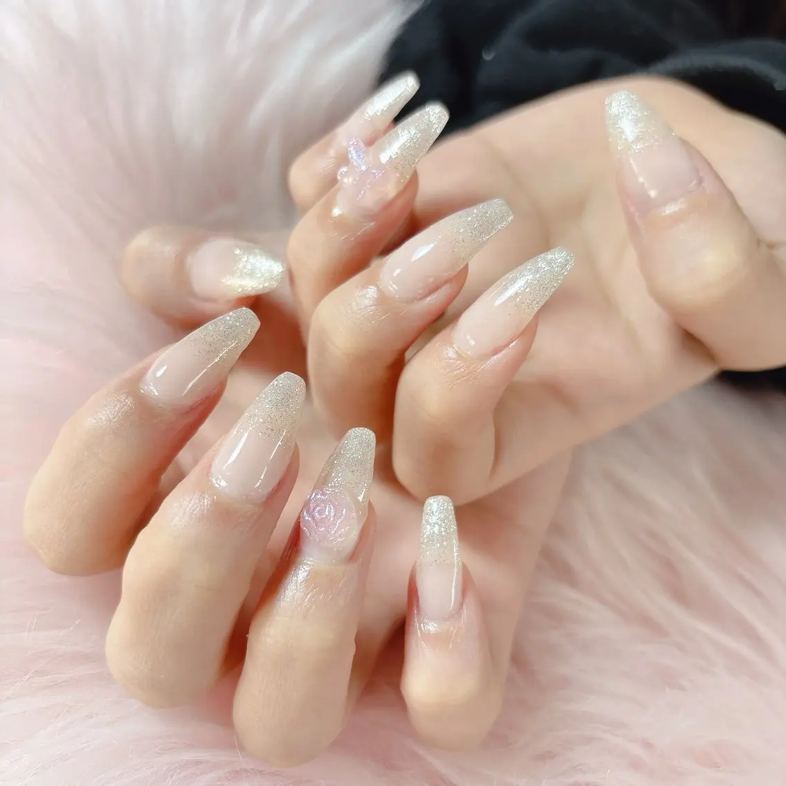 ネイル ラメ(グリッター) ラメグラデーション MignonReve 🎀Sayaのネイルデザイン