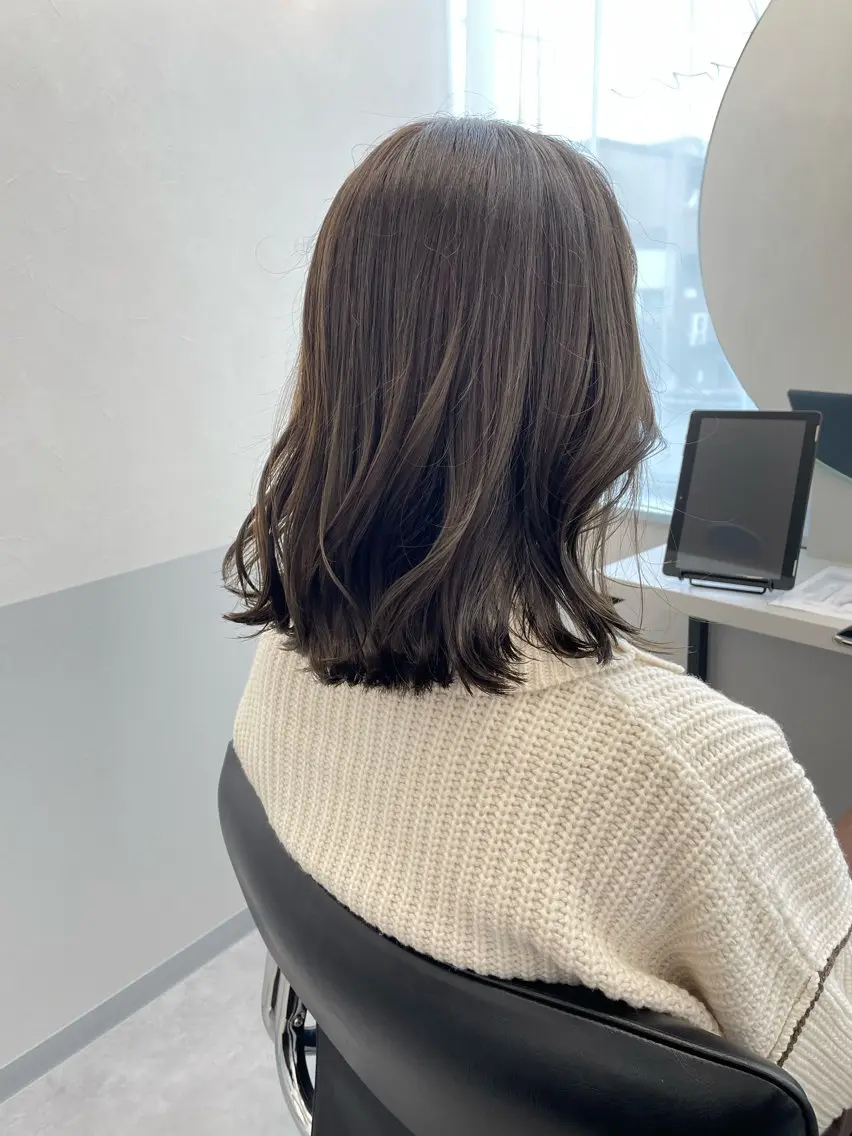 ミディアム カラー カット 🌷tocca Mai🌷のヘアスタイル