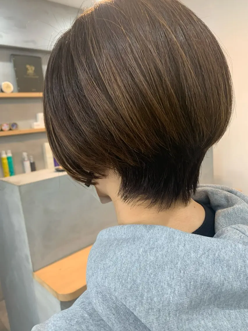 ショート ショートヘア 小顔カット カット PADOU平松 典幸のヘアスタイル