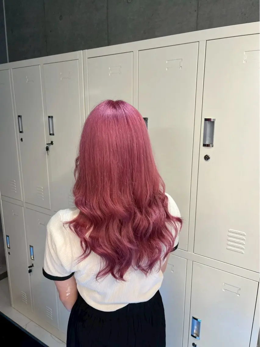 ロング カラー 🌈推し活ハイトーン 🩵荒川結星のヘアスタイル