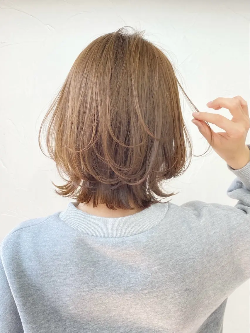 ショート カラー ボブ くびれヘア レイヤーカット 佐藤 優真のヘアスタイル