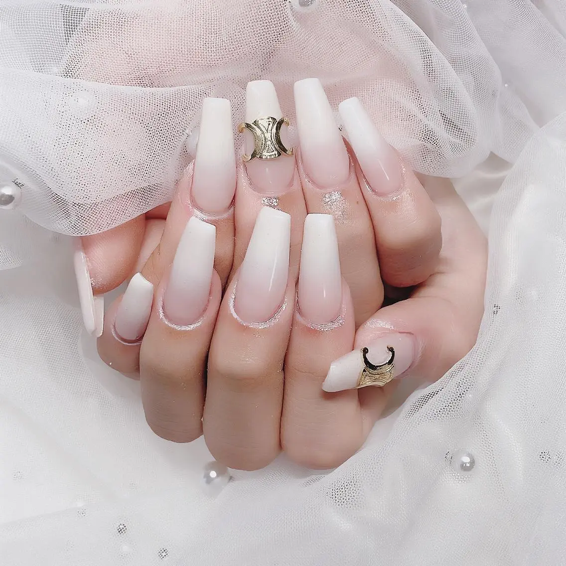 ネイル ハンドネイル merci nailのネイルデザイン