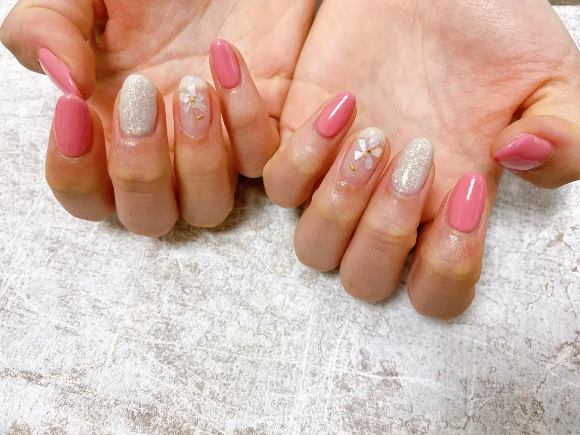 ネイル ハンドネイル mogunail &blowのネイルデザイン