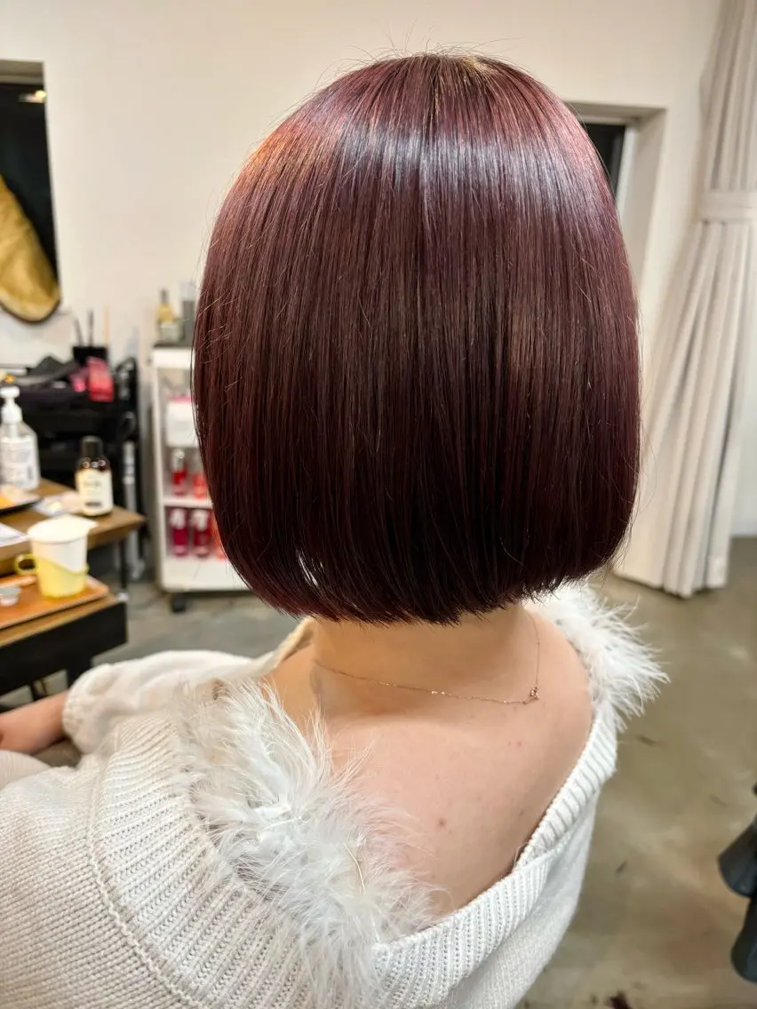 ショート カラー ブリーチ 透明感カラー ピンクカラー ピンクパープル パープルカラー 石木 美緒奈のヘアスタイル