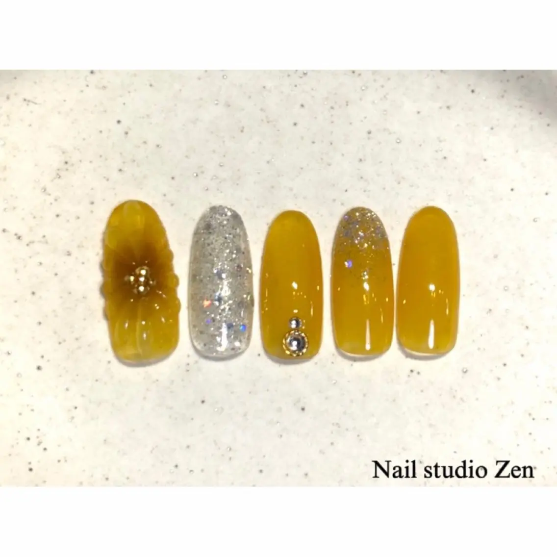 ネイル ハンドネイル NailStudio Zen🦇akaneのネイルデザイン