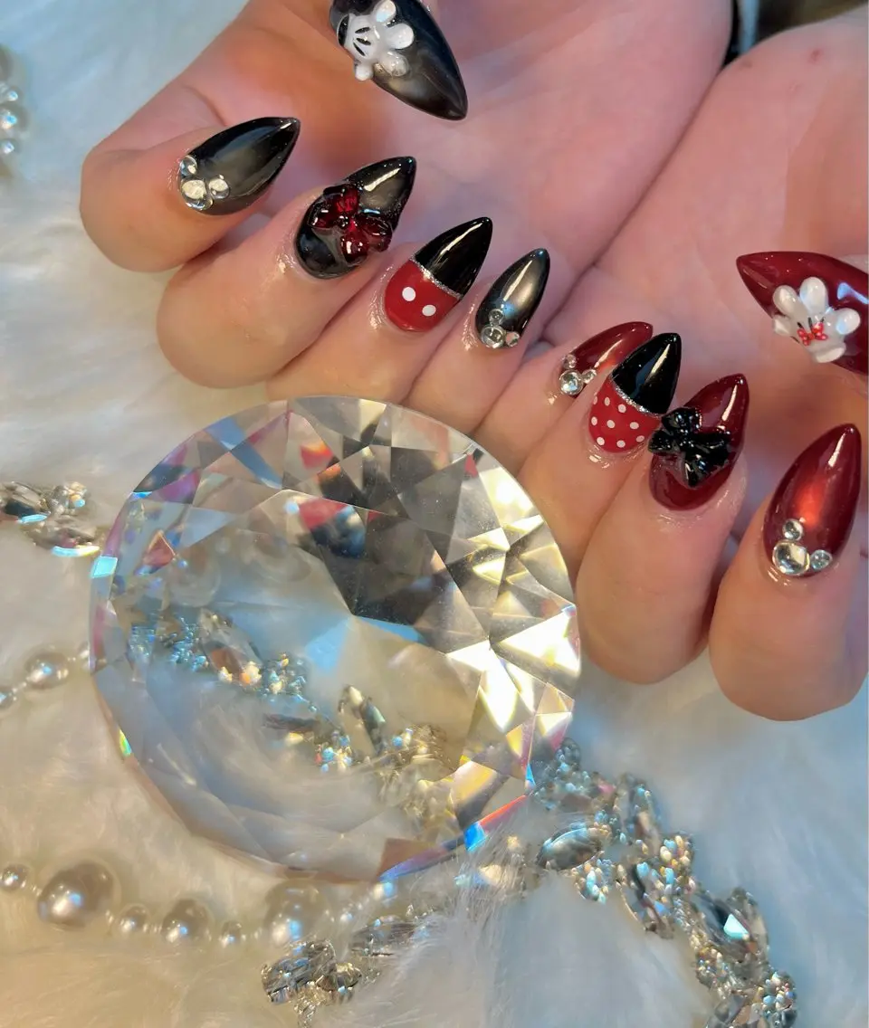 ネイル 長さ出し リボン スカルプネイル ハンドネイル Leo Nailのネイルデザイン
