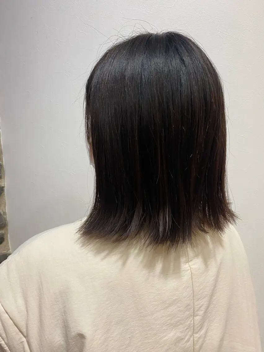 ミディアム アトリエファゴ Chikanoのヘアスタイル