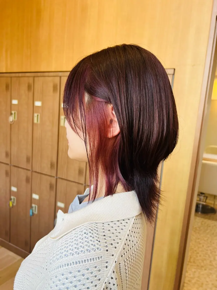 ミディアム ヘアカラー cyan Amiのヘアスタイル