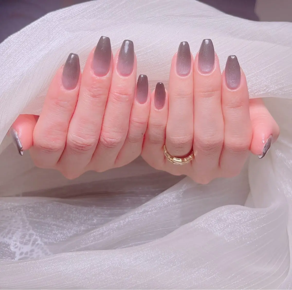 🍒人気No.2　【チップ長さだし】　🧲マグネット+ジェルグラデーション ❣️ソフトジェルオフ込みの写真