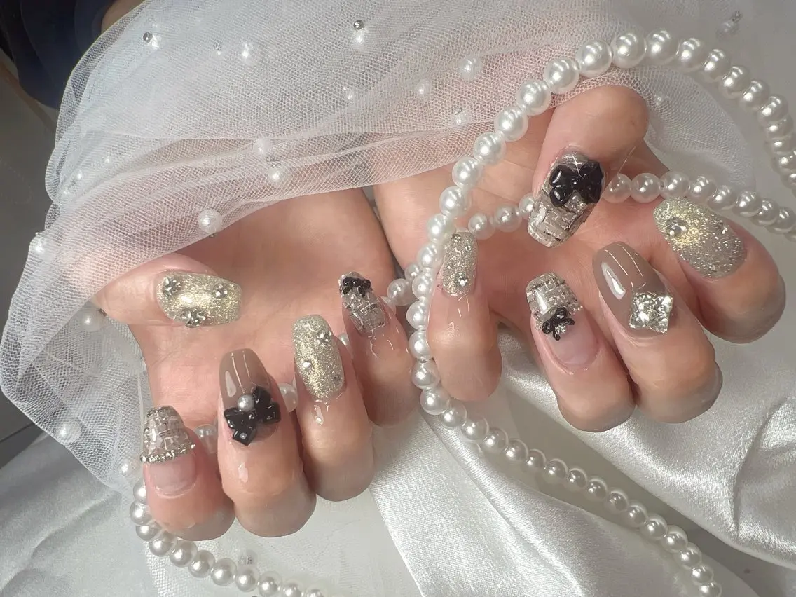 ハンドネイル bijou nails 蓮のネイルデザイン