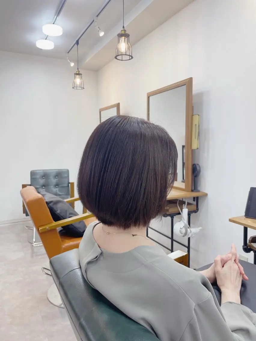 ショート lore 中村かれんのヘアスタイル