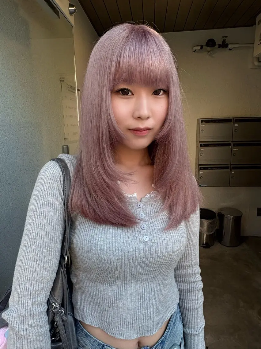 セミロング ヘアカラー siki yuikaのヘアスタイル