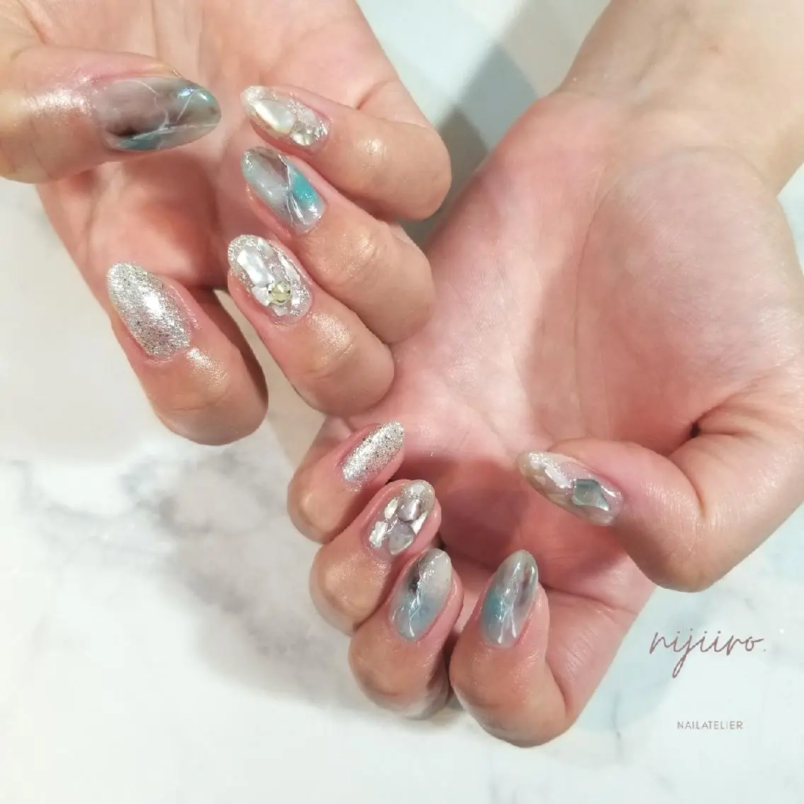 ネイル ラメ(グリッター) ハンドネイル nijiiro🌈 サトウのネイルデザイン