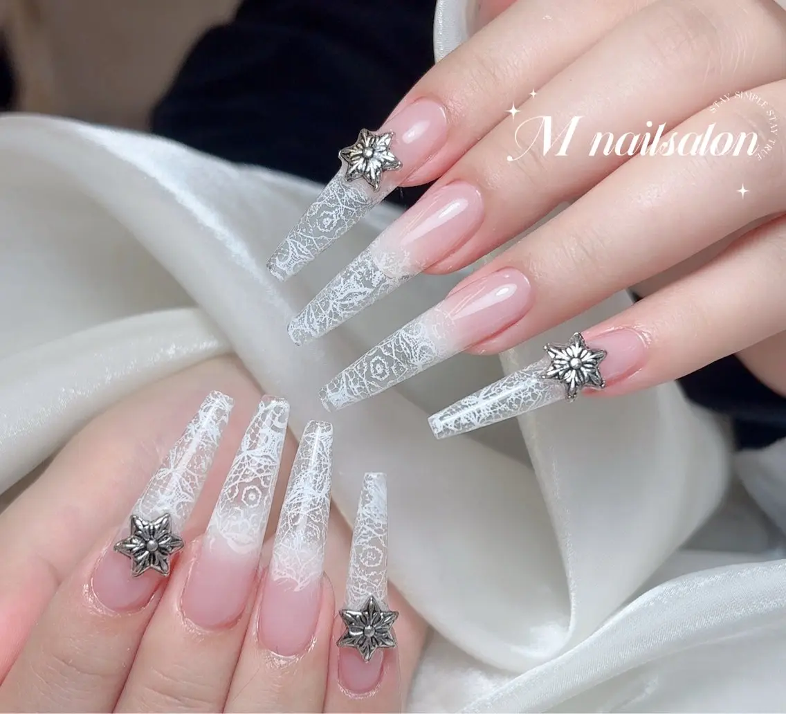 ネイル ハンドネイル M🌷nail 長さだし専門店のネイルデザイン
