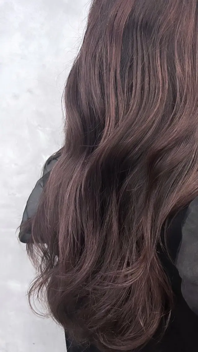 ロング カラー ハイライトカラー ハイライト 熊谷 有紗のヘアスタイル