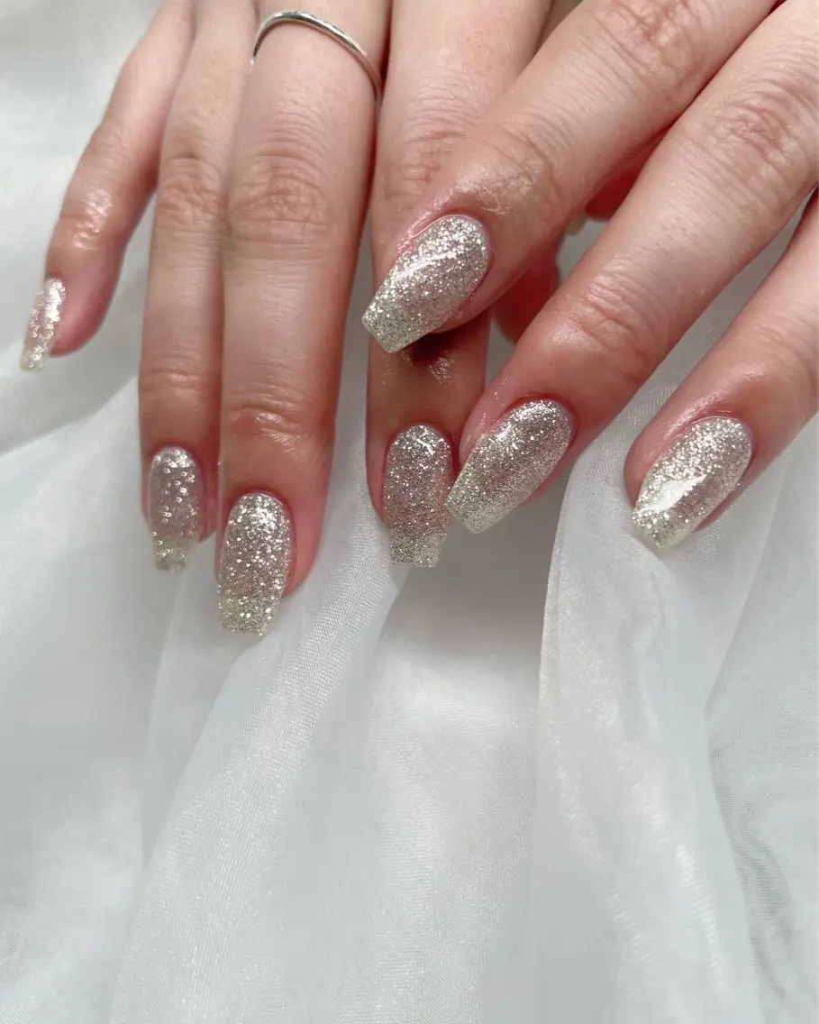 ネイル nails by poniのネイルデザイン
