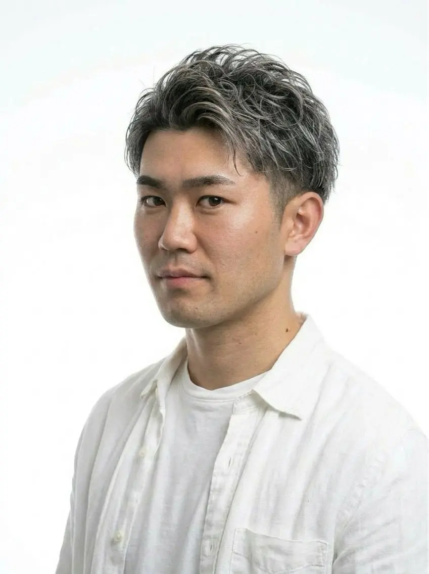 カラー メンズ メンズブリーチ メンズメッシュ ブリーチ メッシュ 心斎橋メンズサロン リベルテグリットのヘアスタイル