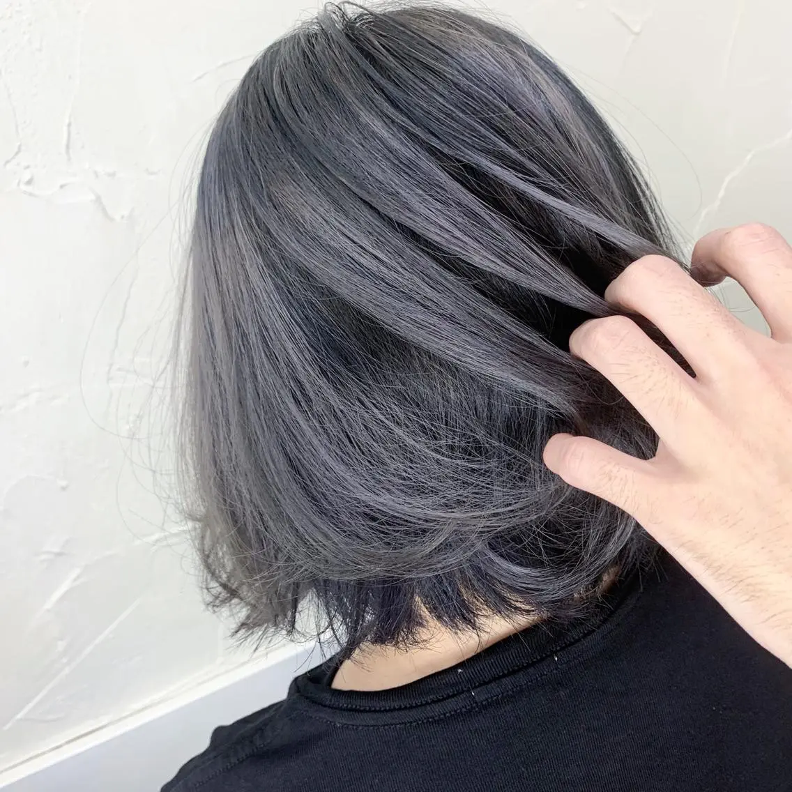 ミディアム カラー バレイヤージュ ブリーチ レイヤーカット 失敗したくない人へ ハイトーン美容師のヘアスタイル