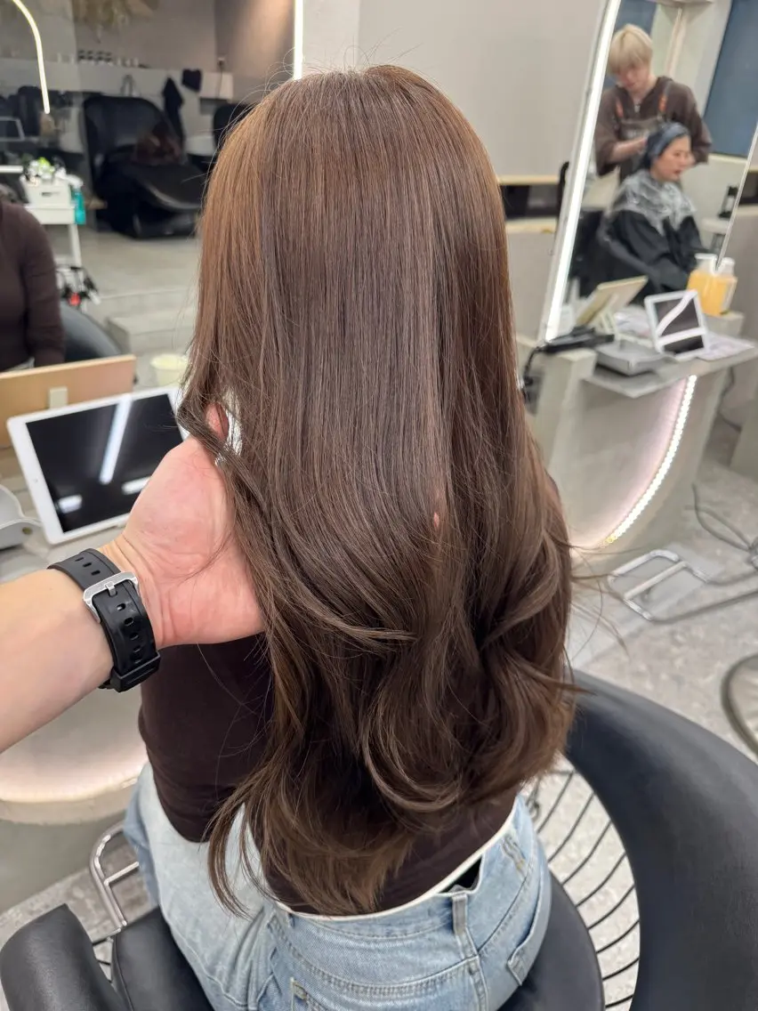 ミディアム カット ヘアカラー トリートメント 顔周り🇰🇷ロンド レイヤー✨カジワラのヘアスタイル