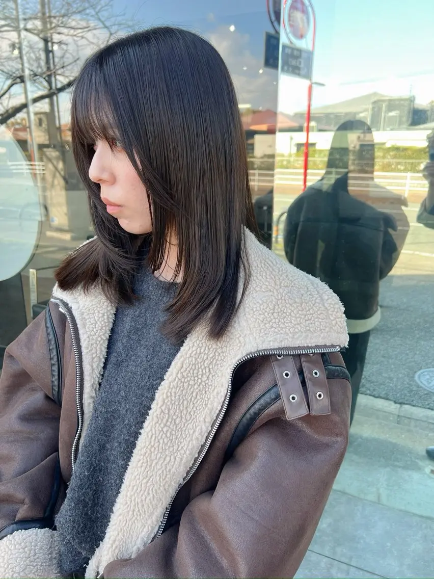セミロング カラー カット ヘアカラー トリートメント 城 慎太郎のヘアスタイル