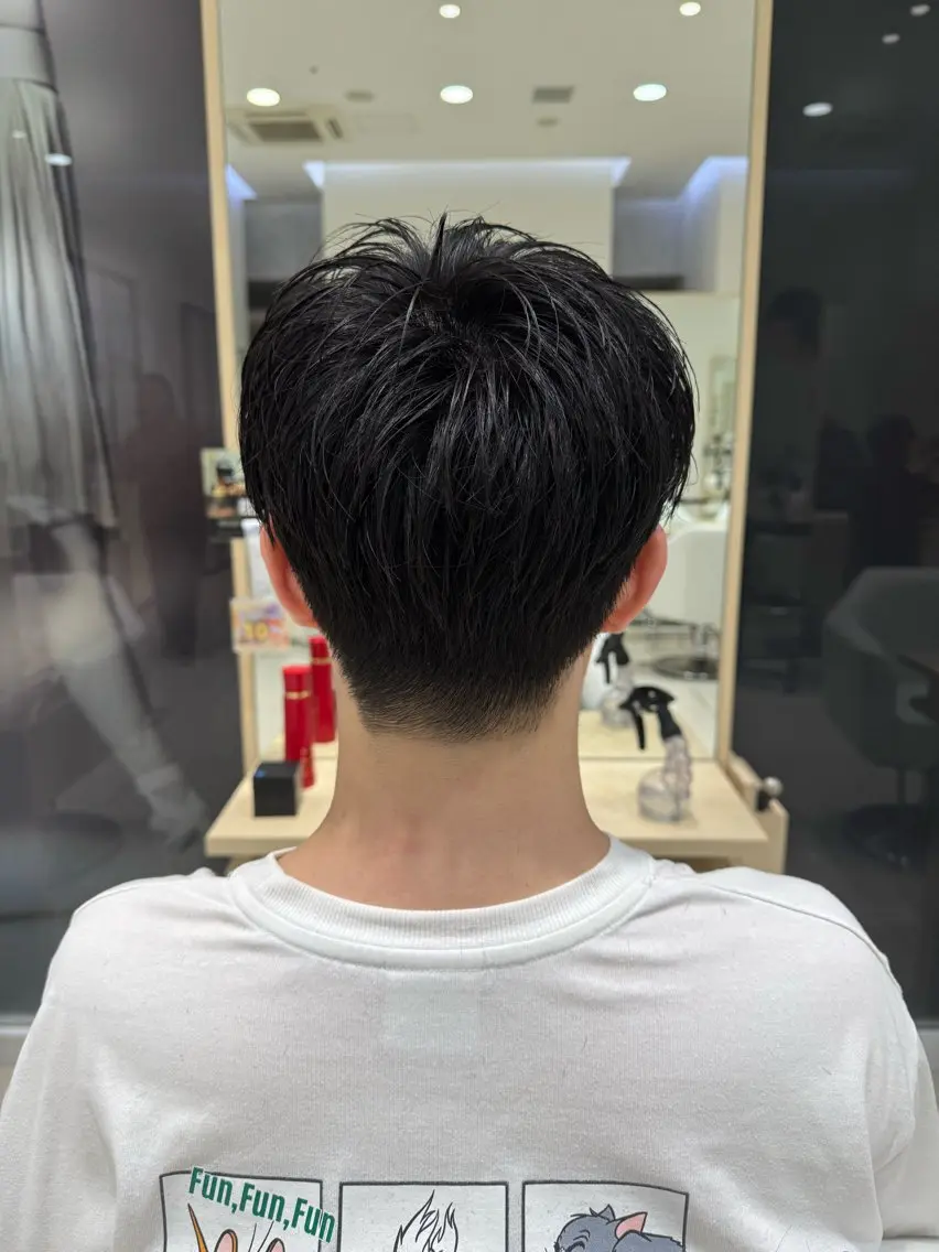 メンズ 岡崎 礼旺のヘアスタイル