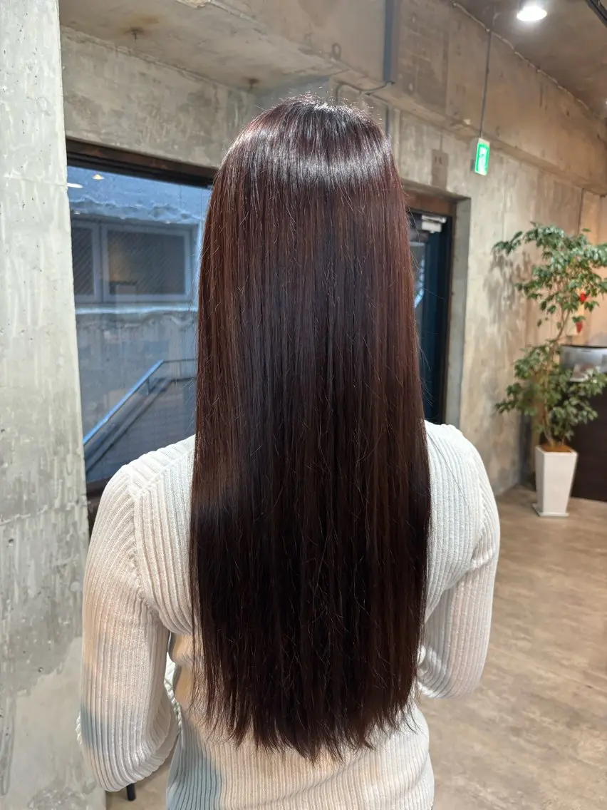ロング カラー ボルドーカラー ヘアカラー 小川 まりのヘアスタイル