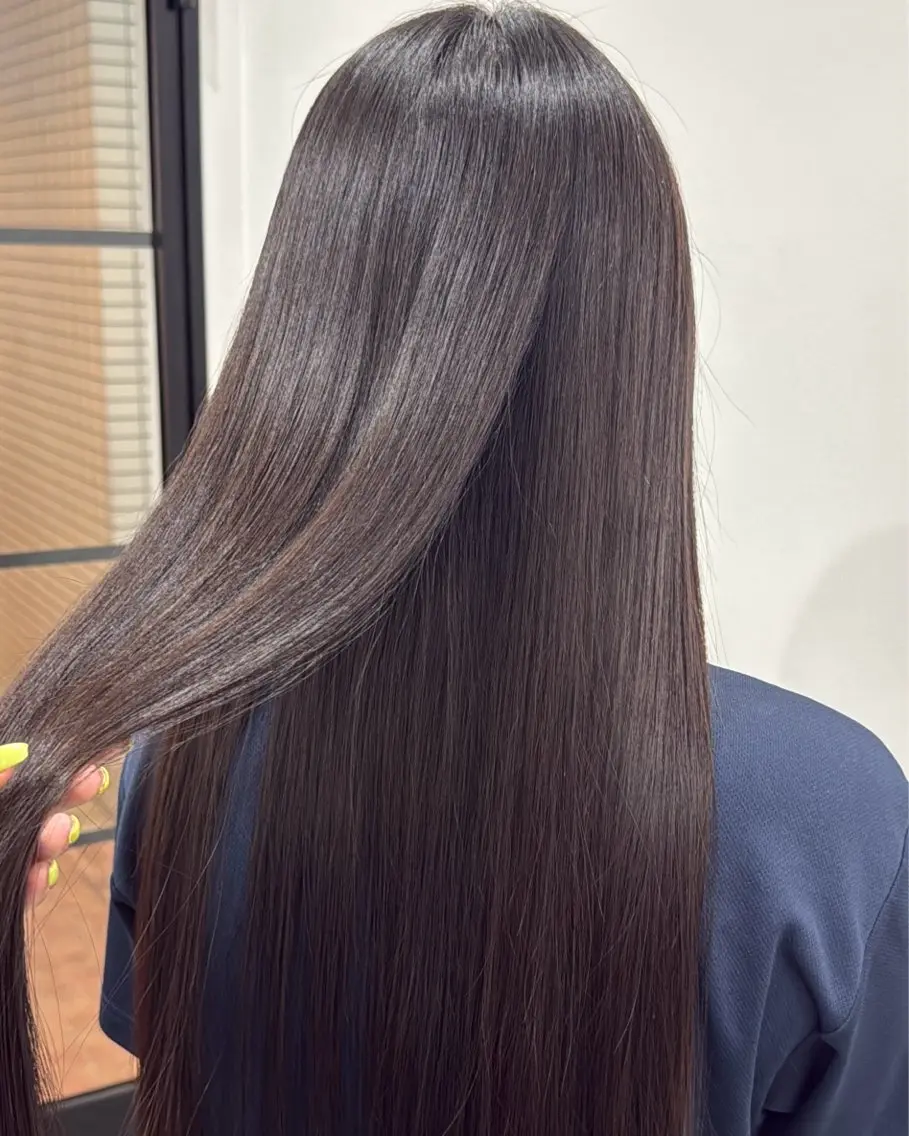 ロング 縮毛矯正 カット 縮毛矯正 トリートメント ニシザカ マナのヘアスタイル