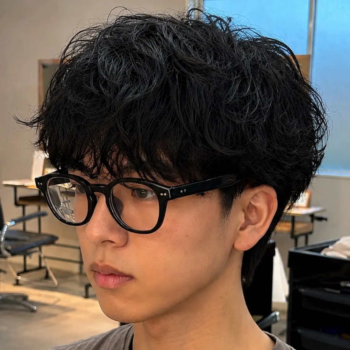 パーマ メンズ フェザーパーマ マッシュ メンズパーマ 波巻きパーマ ニュアンスパーマ カット パーマ 男の理想を叶える🔥 メンズパーマ特化|関のヘアスタイル