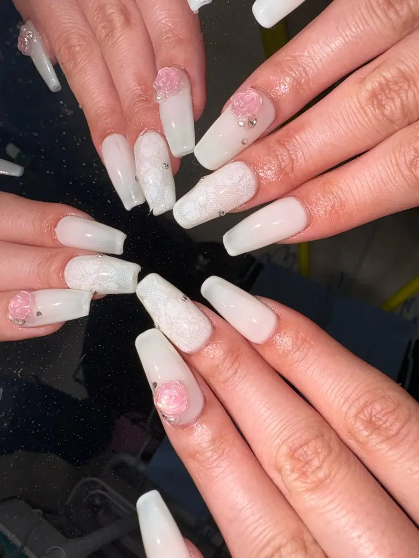 ネイル レース 春ネイル 33nail✴️栄 スミレ❇️Gel-xのネイルデザイン
