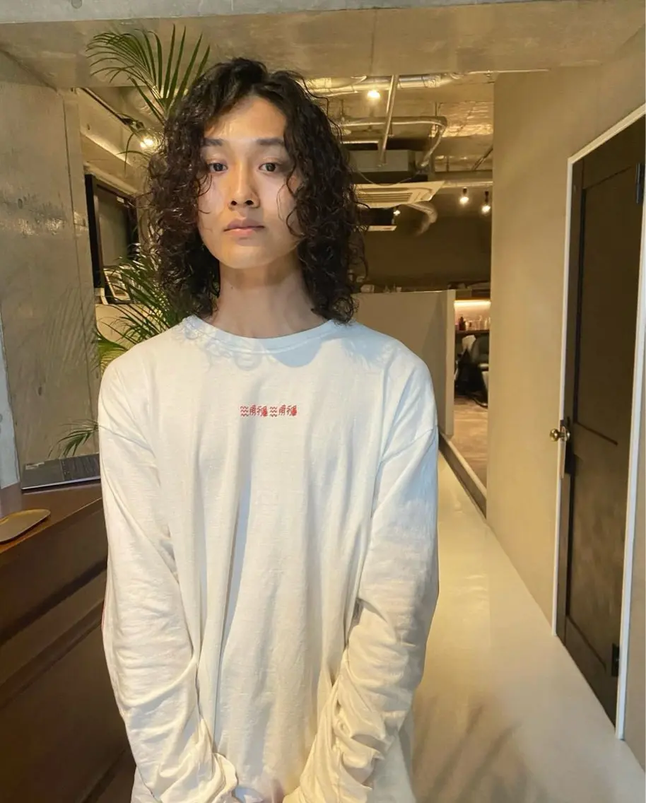 ロング メンズ メンズパーマ カット パーマ トリートメント 🧼柴田 健太郎🧼のヘアスタイル