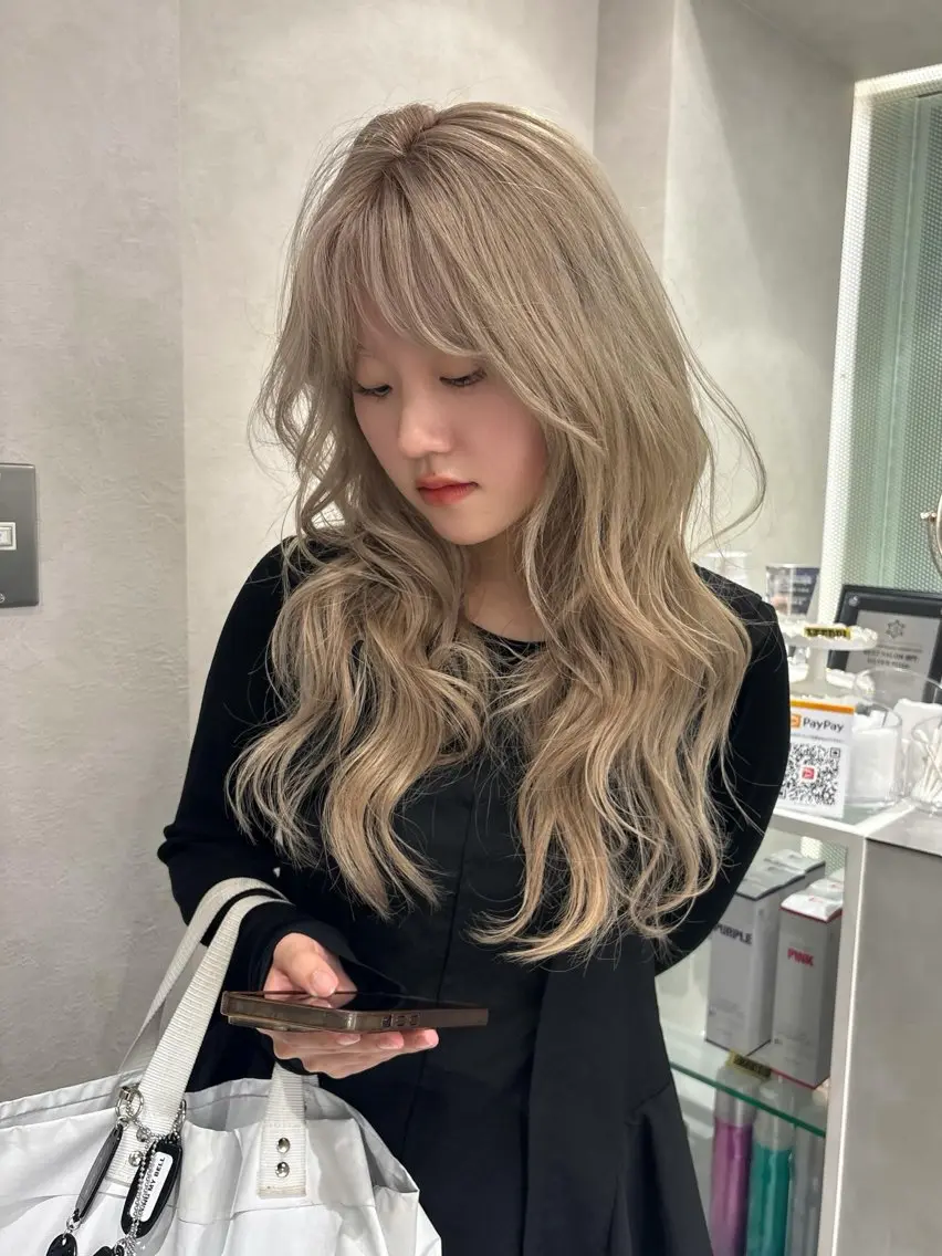 ロング ハッシュカット ハイレイヤー レイヤーカット カット ヘアカラー トリートメント Yuta✂︎ 韓国レイヤー🪽のヘアスタイル