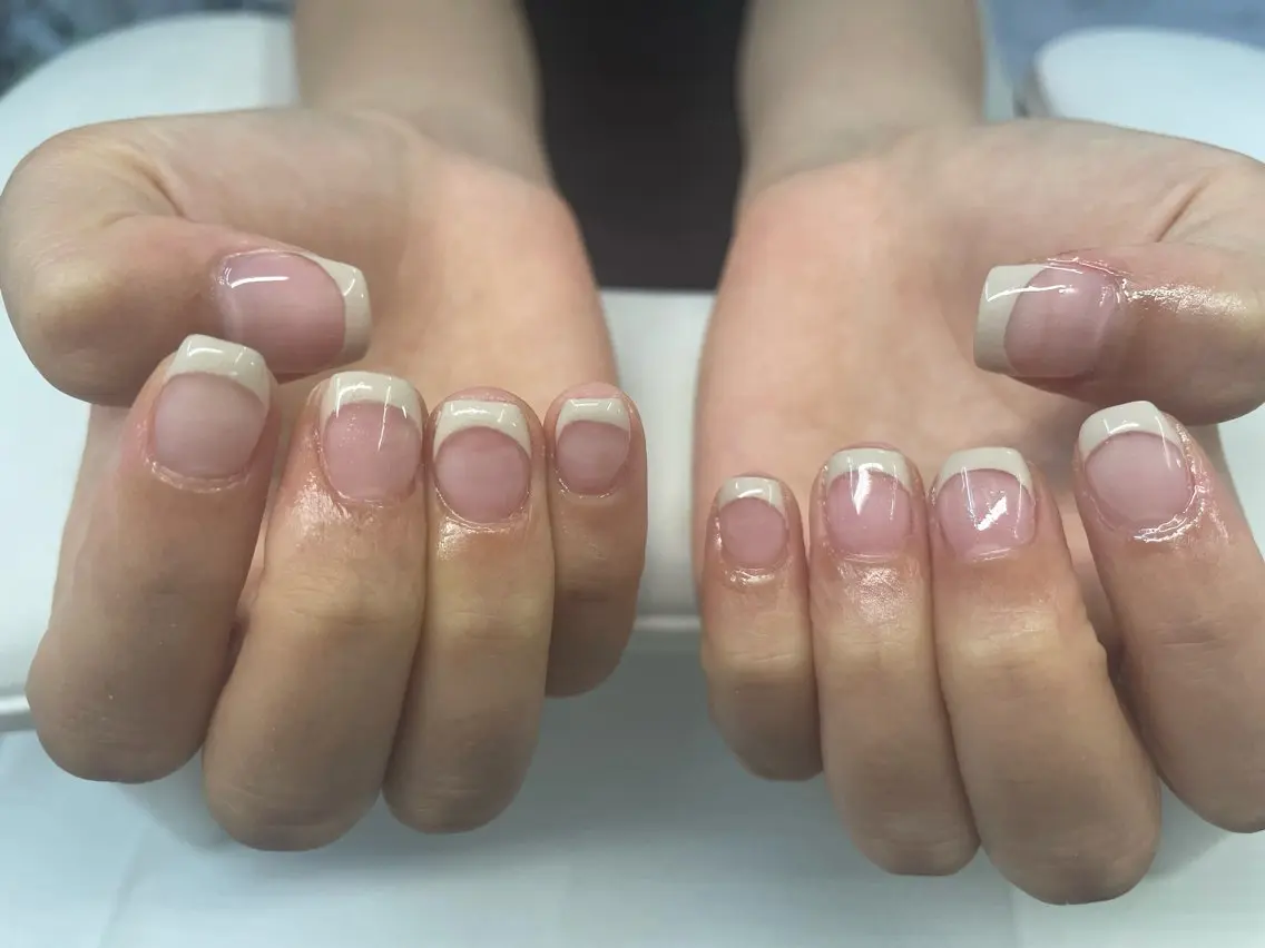 ネイル フレンチネイル CanI練馬 SAORIのネイルデザイン