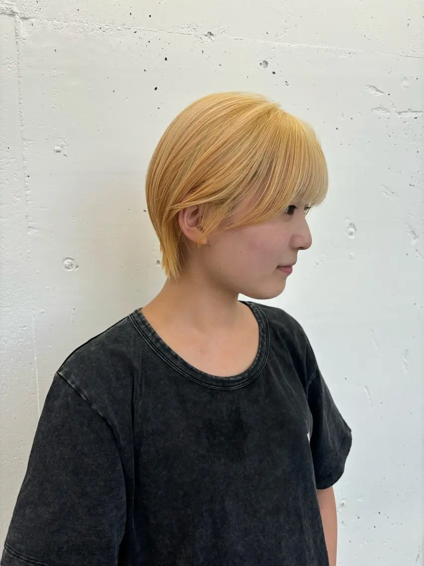 ショート カラー ヘアアレンジ ブリーチ 抜きっぱなしブロンド ブロンド ヘアカラー 夕羽夢🍓矢場/ JILLSTUDIOのヘアスタイル