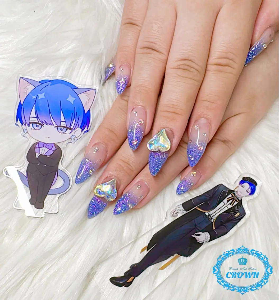 ネイル CROWN プライベートサロンのネイルデザイン