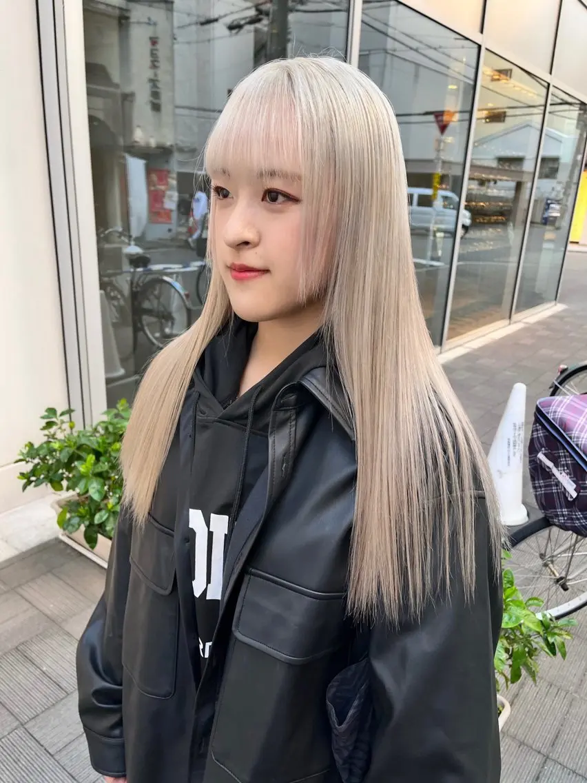 ロング カラー ブリーチ ブロンド ケアブリーチ ハイトーンカラー ホワイトブロンド ヘアカラー トリートメント ショート/パーマ/ カラー/FUKOのヘアスタイル