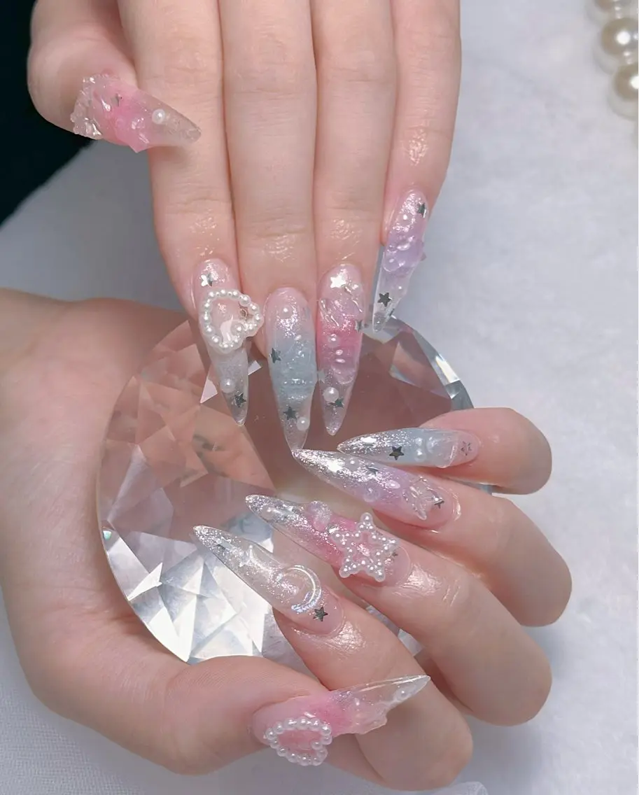 ネイル アートネイル ジェルネイル 韓国ネイル ニュアンスネイル ハンドネイル Luna Nail.Novaのネイルデザイン