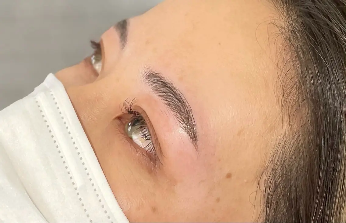 アイブロウ Jolie Joieの眉毛・アイブロウイメージ