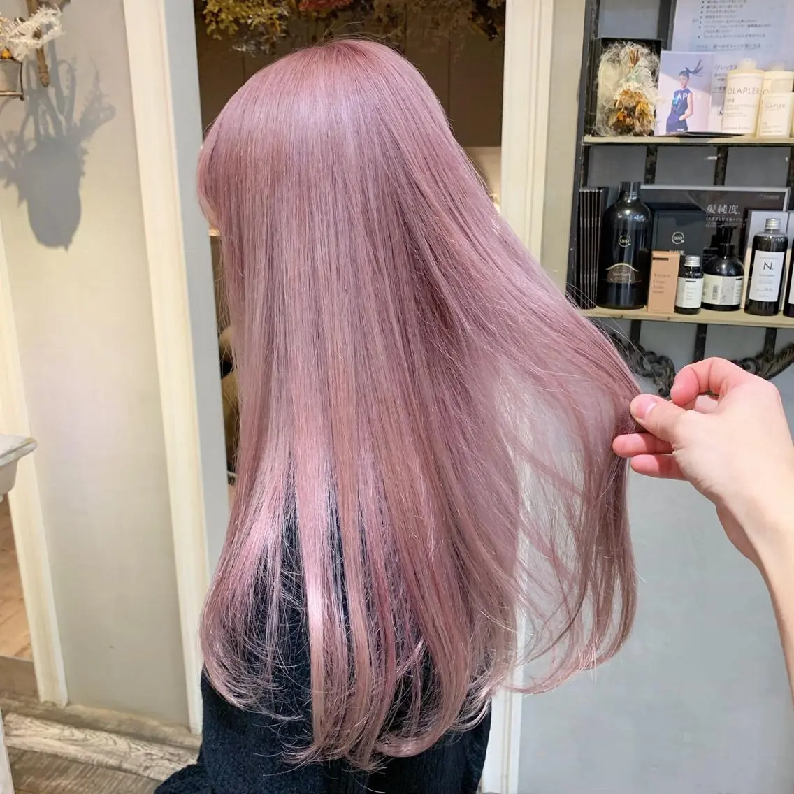 ロング カット ヘアカラー トリートメント Hardy ショータのヘアスタイル