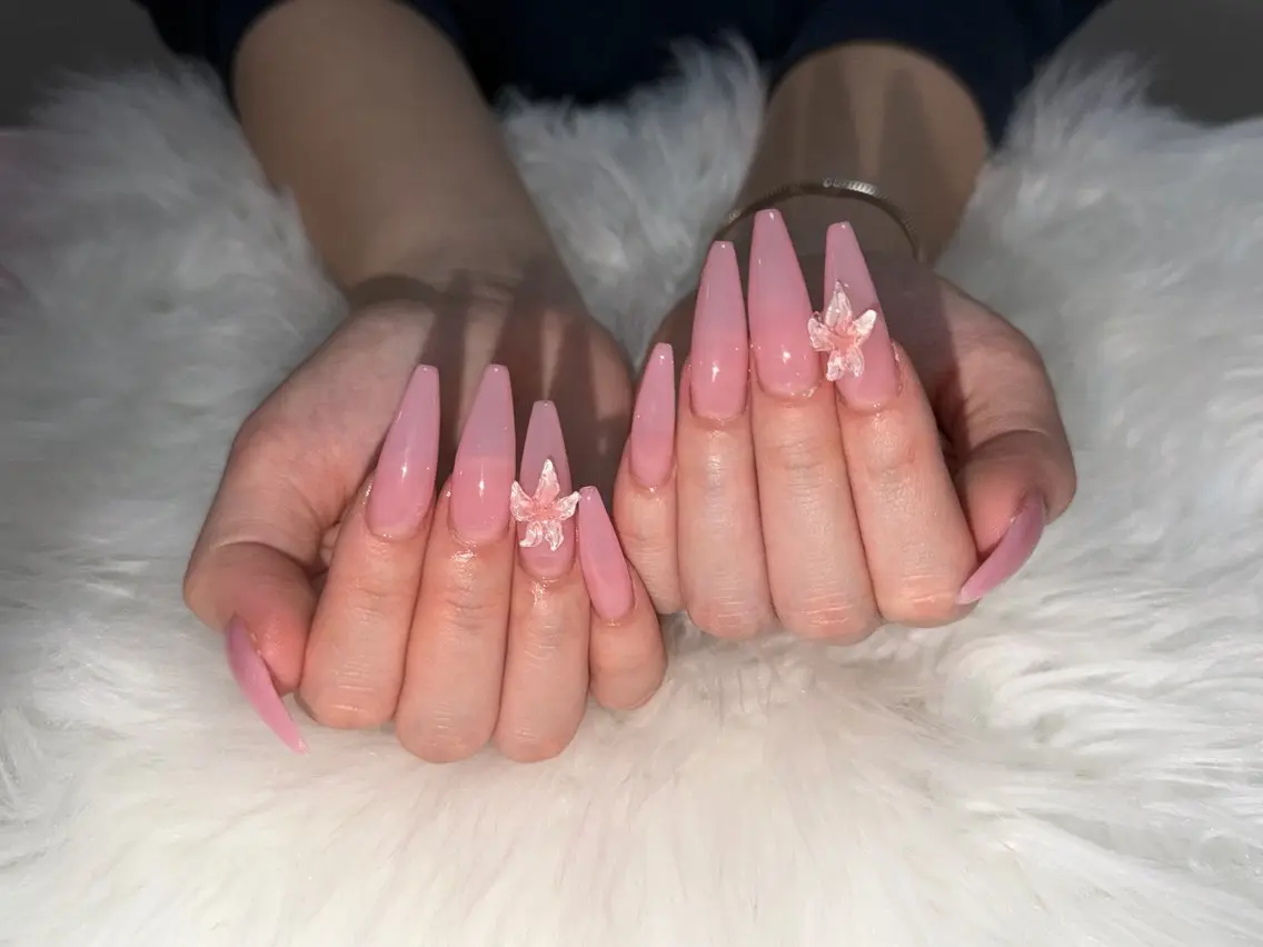 ネイル ハンドネイル BERA NAILSのネイルデザイン