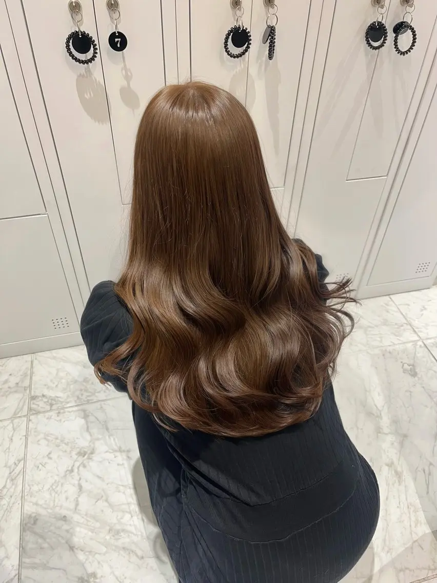 ロング カット ヘアカラー ayane 🩵のヘアスタイル