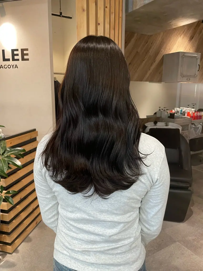 セミロング カラー ブラウンカラー ヘアカラー 久保田 千尋のヘアスタイル