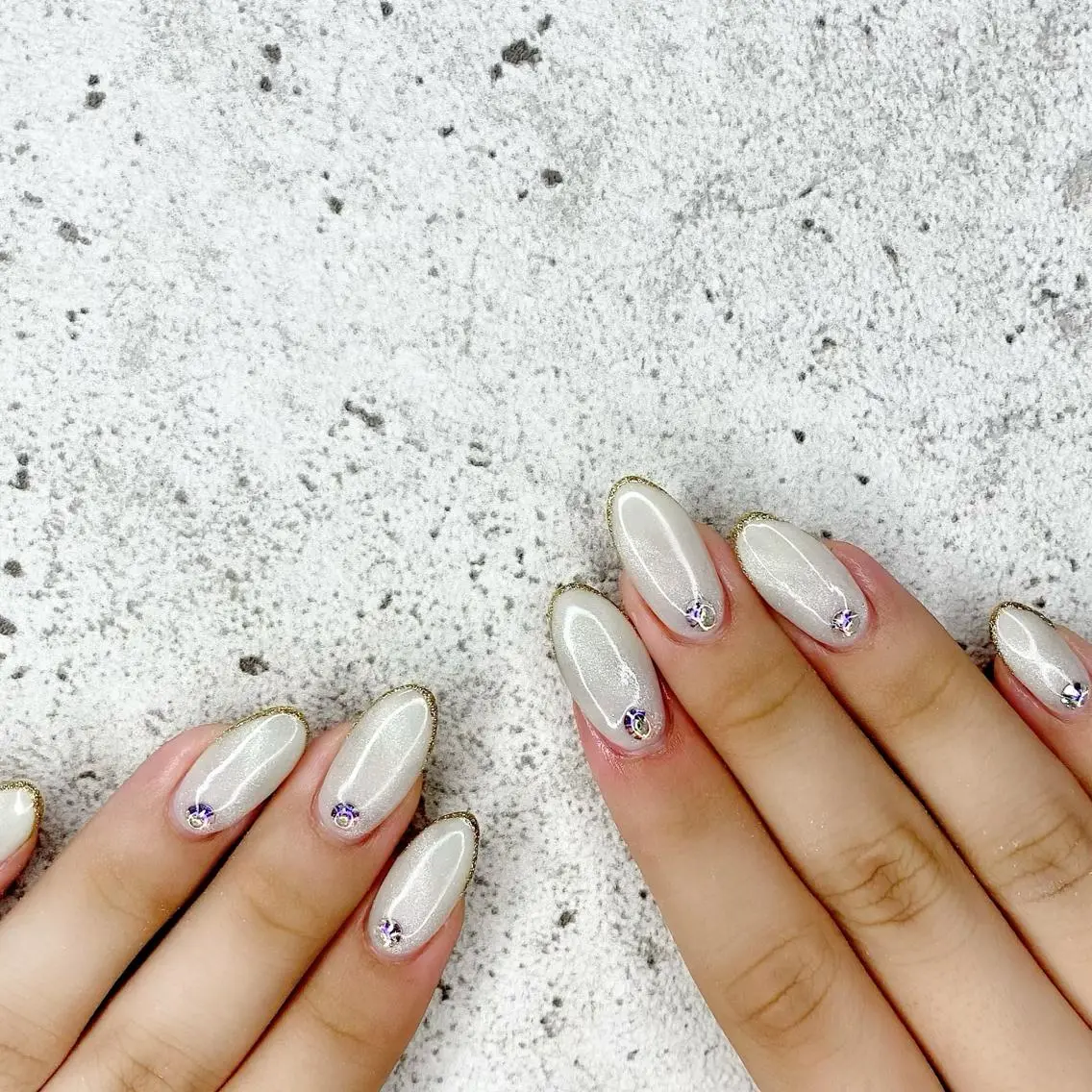 ロング カラー パーマ ヘアアレンジ メンズ キッズ ネイル マツエク・マツパ ロング クリスマス ジェルネイル ゴールド ロングネイル ハンドネイル Salon Ｋのネイルデザイン
