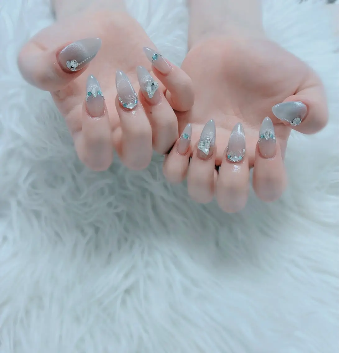 ネイル ハンドネイル ESPOIR Ｎのネイルデザイン