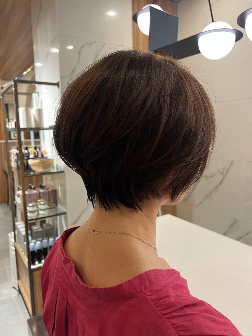 ショート 村中 逸紀のヘアスタイル