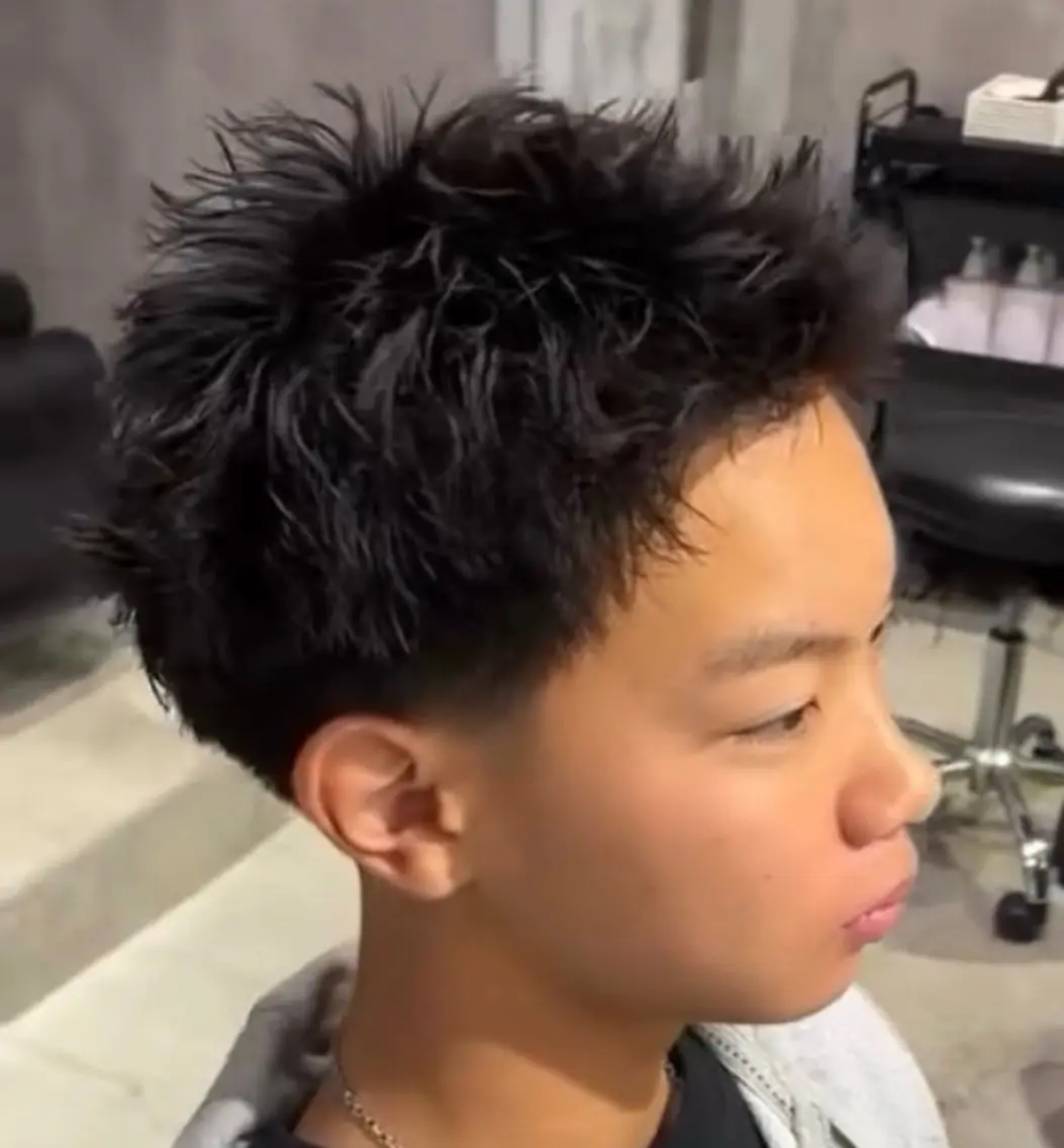 ショート パーマ メンズ メンズパーマ スパイキーショート ショートヘア ショートスタイル特化 ayumuのヘアスタイル