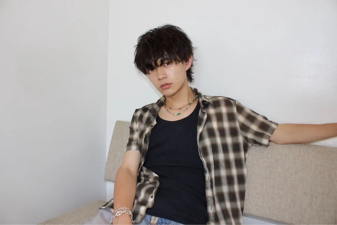 ショート パーマ メンズ カット コトミ【メンズ】 【曲がる縮毛矯正】のヘアスタイル