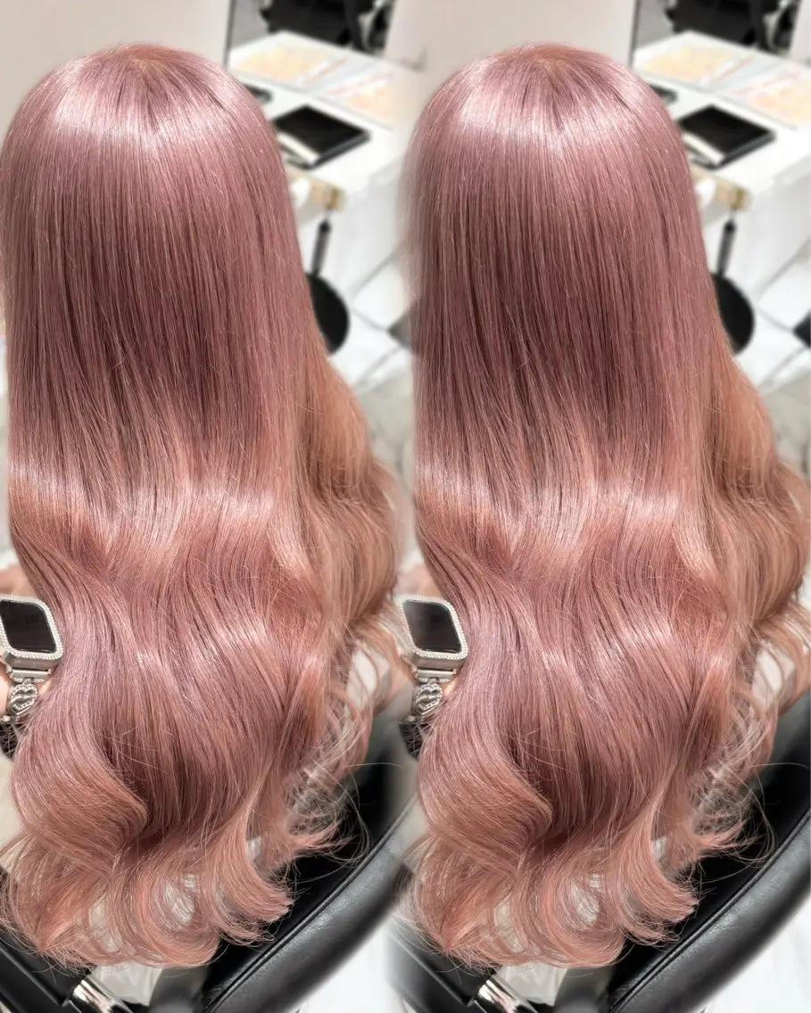 ロング カラー ブリーチ ピンクカラー ヘアカラー トリートメント 盛れる顔まわり🤍 渋谷/Risa🎀のヘアスタイル