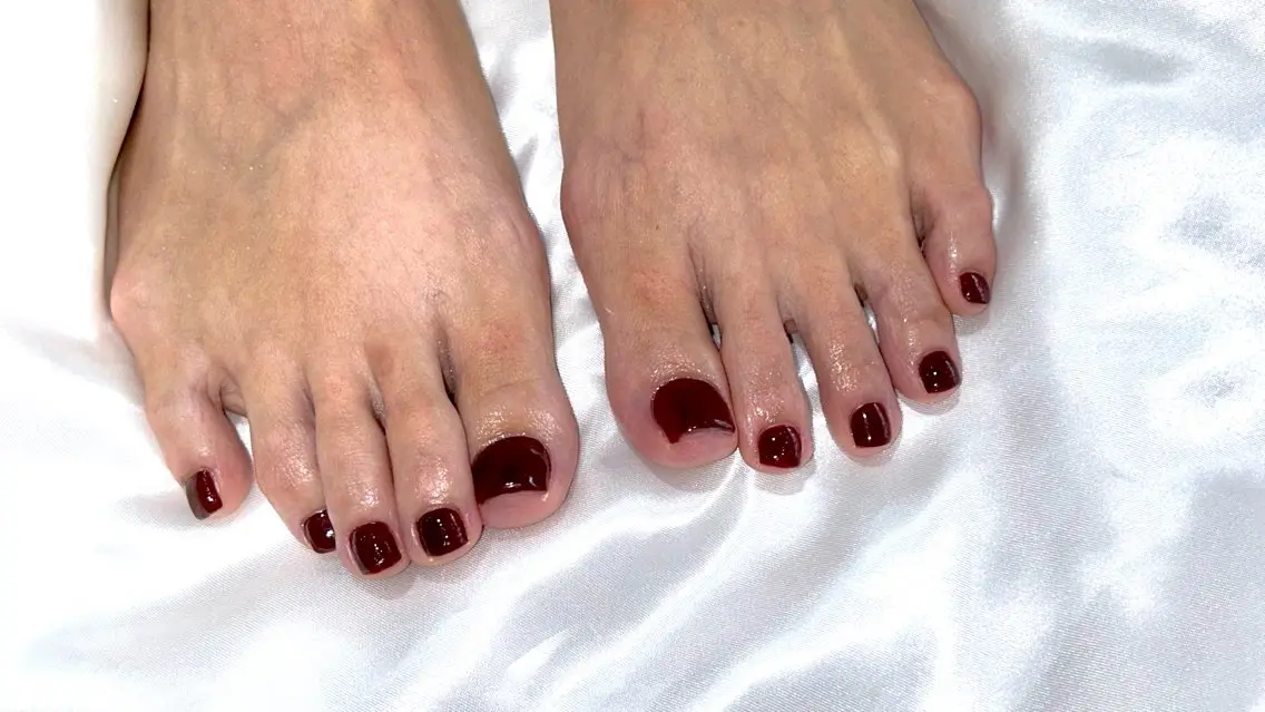 《フットネイル》 ワンカラー/ラメ メニュー💅✨️の写真